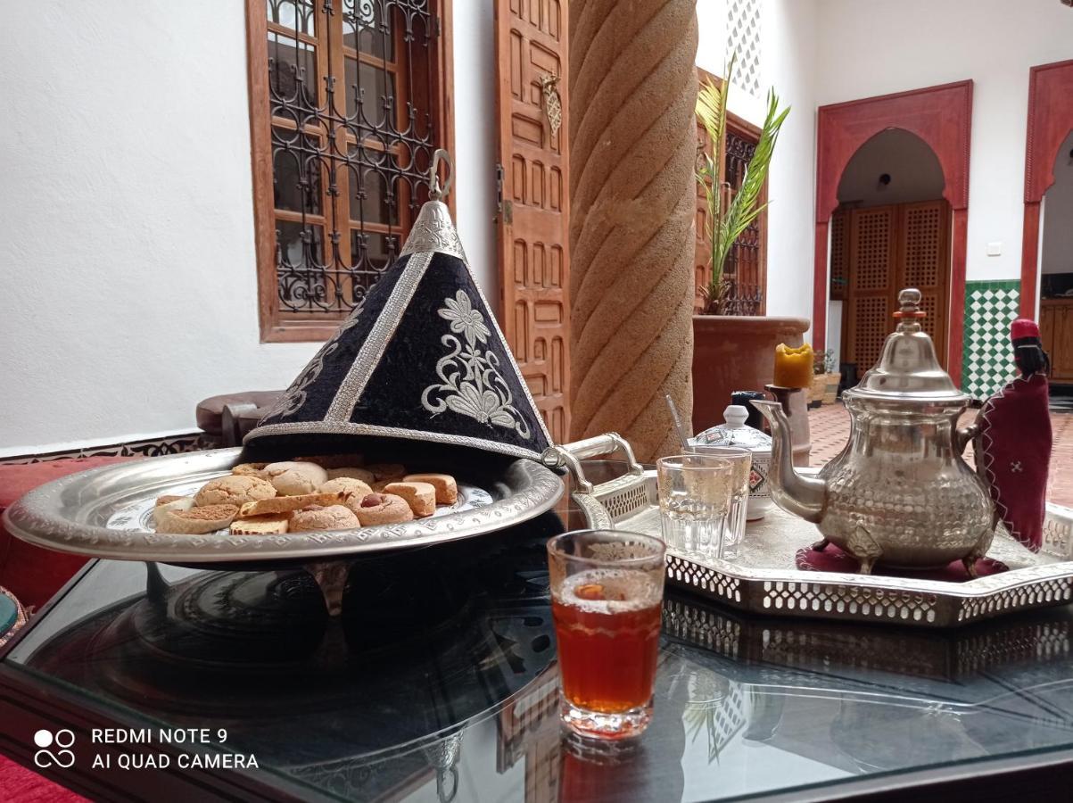 Riad Dar Badiaa 세일 외부 사진