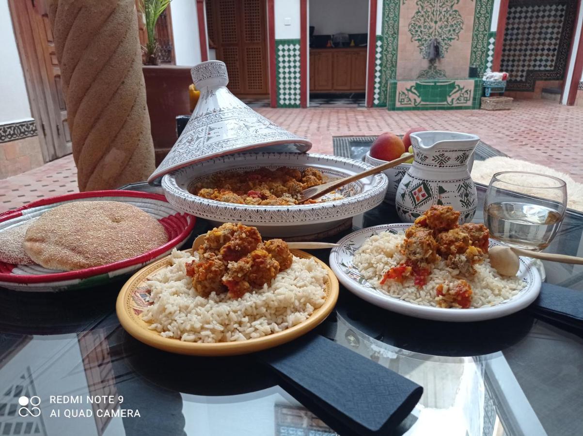 Riad Dar Badiaa 세일 외부 사진