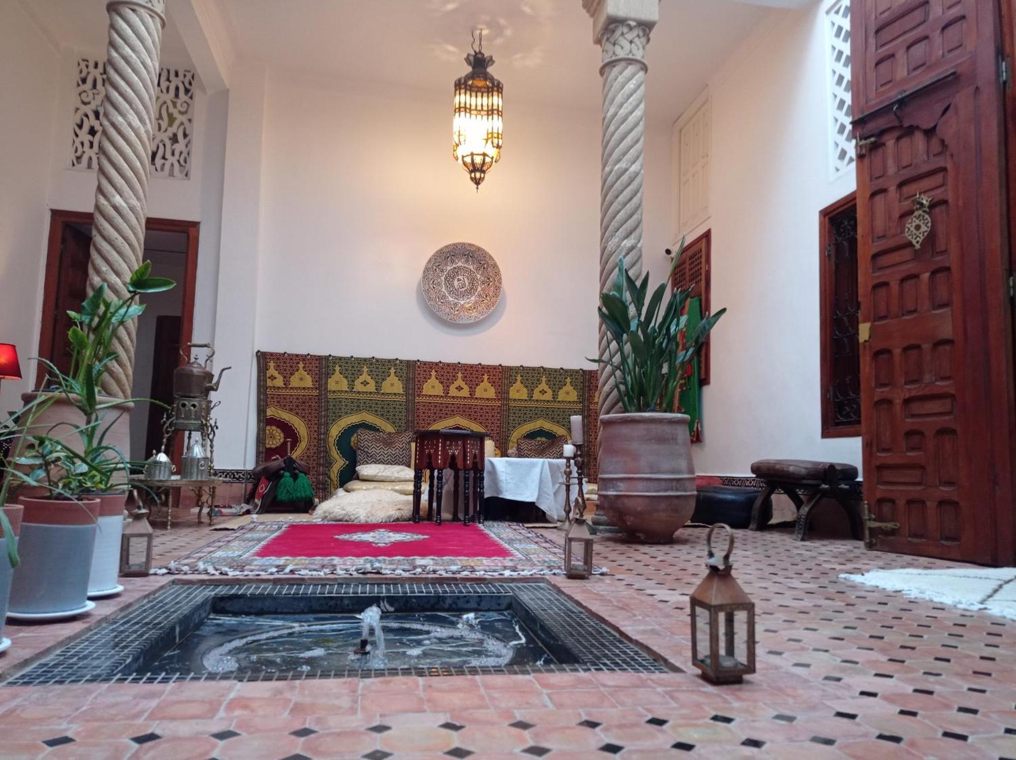 Riad Dar Badiaa 세일 외부 사진