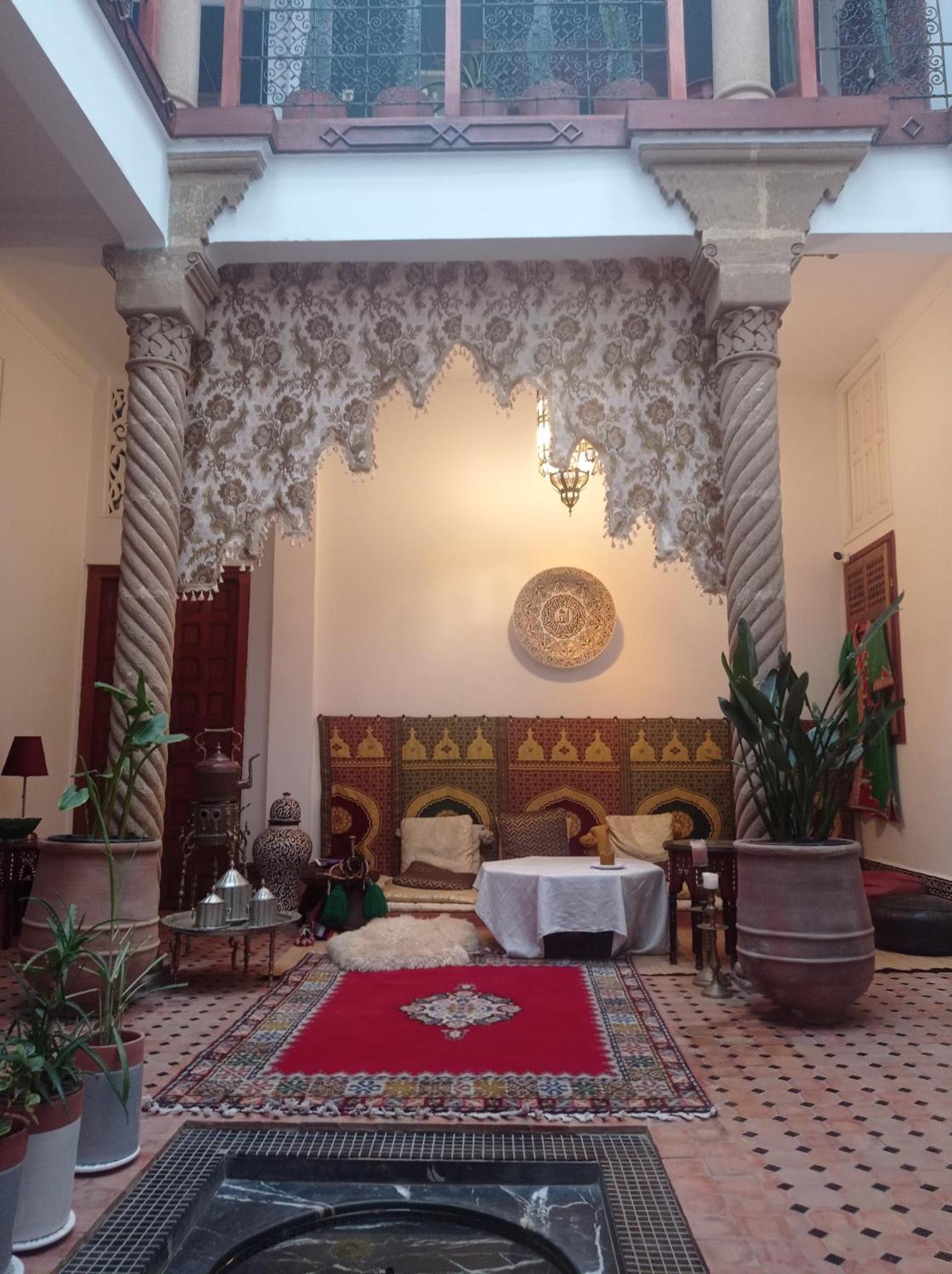 Riad Dar Badiaa 세일 외부 사진